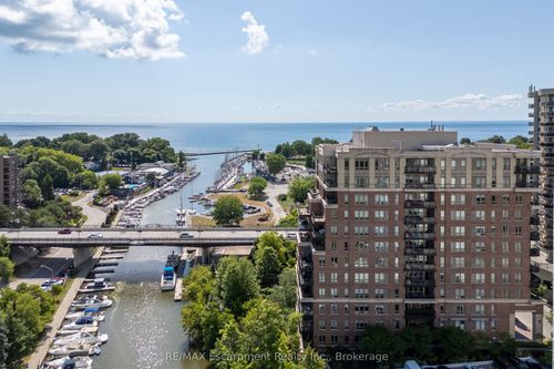 806-111 Forsythe Street, Oakville, ON, L6K3J9 | Card Image