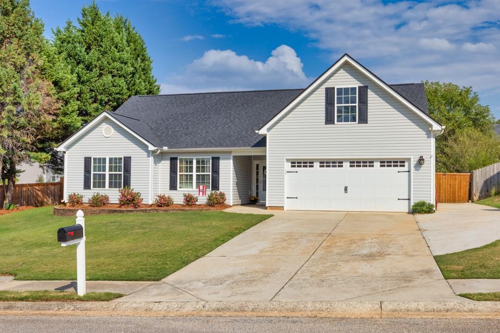 Maxey Ln, Winder, GA 30680