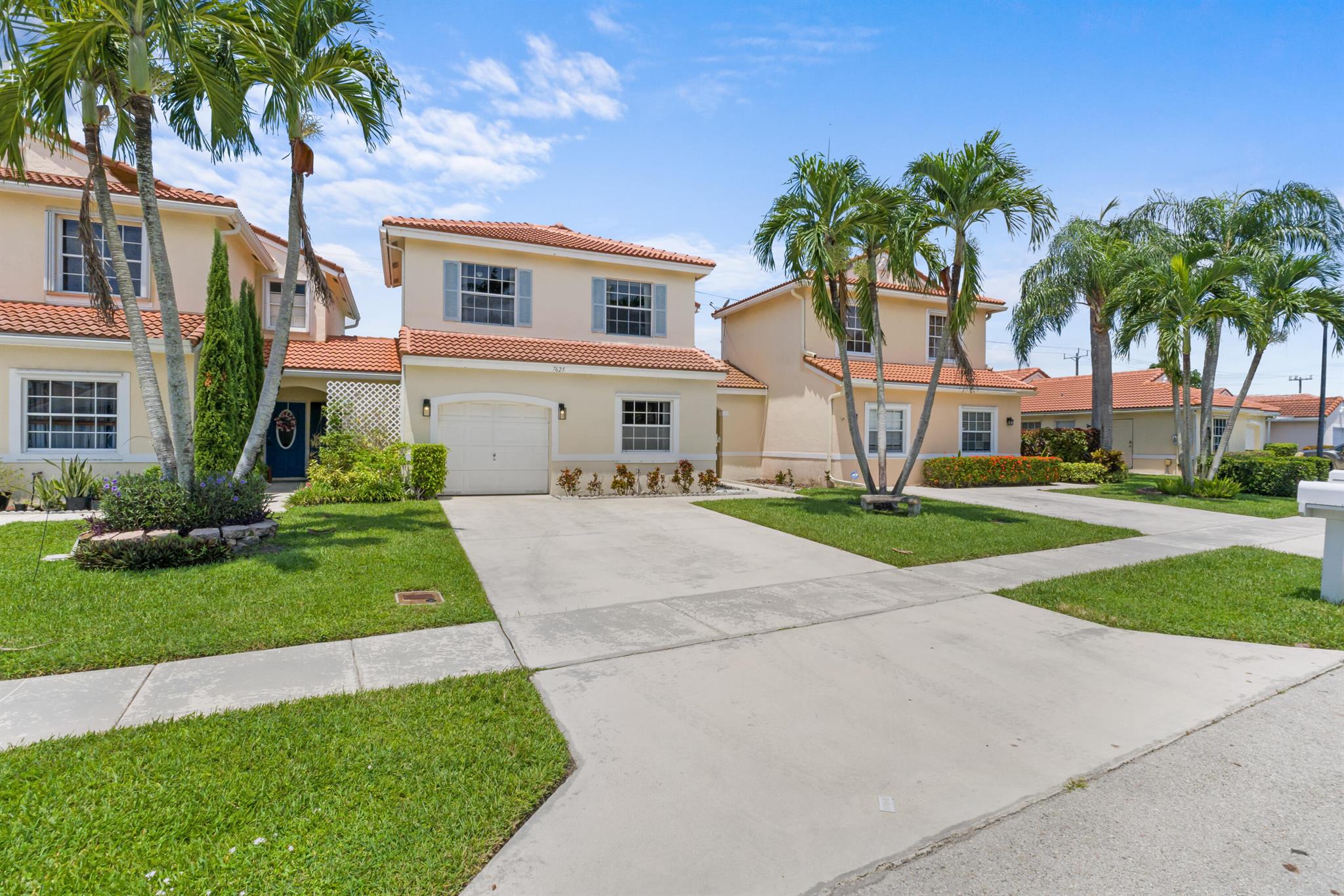 Edisto Dr, Lake Worth, FL 33467