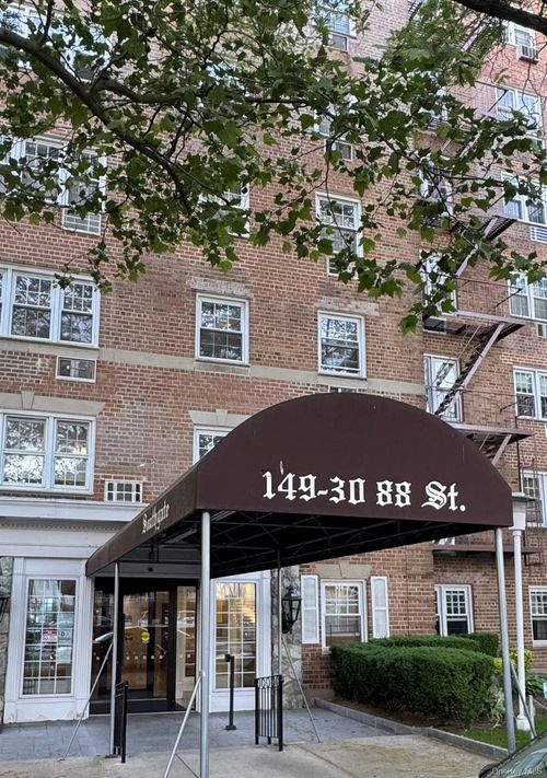 6-m-14930 88th St, Howard Beach, NY, 11414-1424 | Card Image