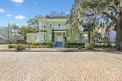 21 W 36th St, Savannah, GA, 31401-8059 | Card Image