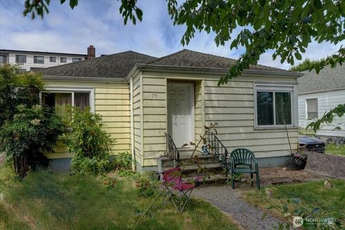 79 Williams Ave S, Renton, WA, 98057-2151 | Card Image