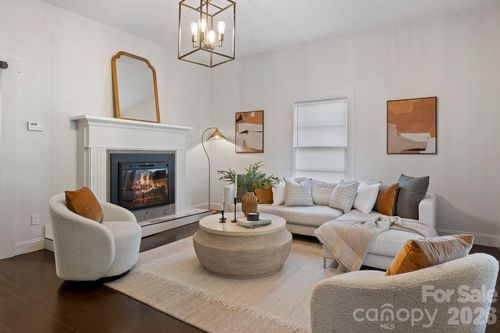 101 Fairview St, Clover, SC, 29710-1017 | Card Image