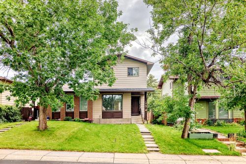 77 Berkshire Close Nw, Calgary, AB, T3K1Z2 | Card Image