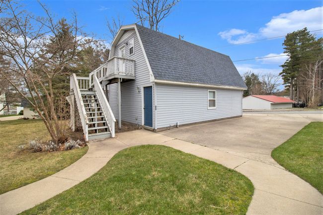 8010 W Lumberjack Dr, House other with 4 bedrooms, 3 bathrooms and null parking in Mears MI | Image 38