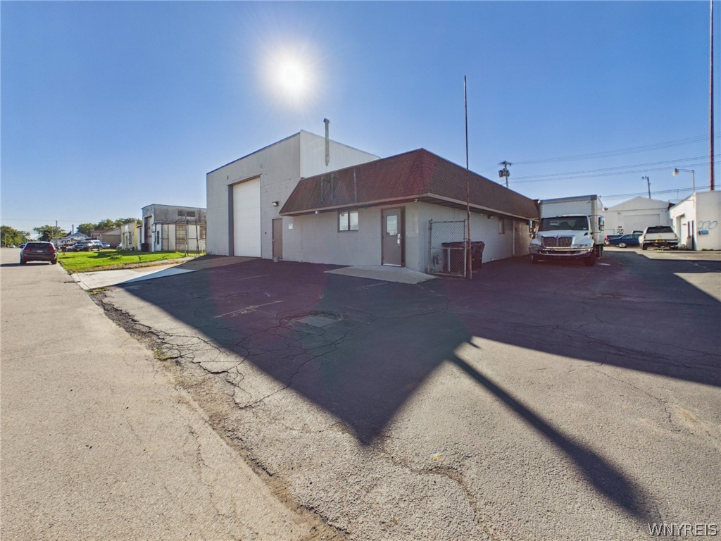 Commercial Lease in Tonawanda 3