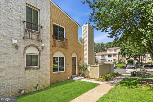 20205 Gentle Way, MONTGOMERY VILLAGE, MD, 20886-1204 | Card Image