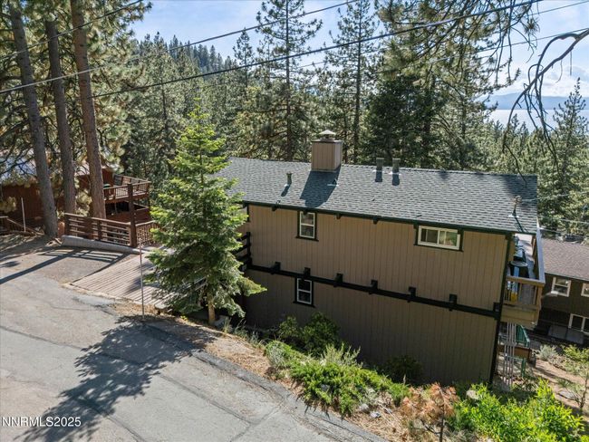 699 Lakeview Dr, House other with 3 bedrooms, 2 bathrooms and 2 parking in Zephyr Cove NV | Image 45