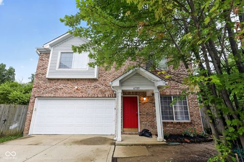 4705 Falcon Run Way, Indianapolis, IN, 46254-2079 | Card Image