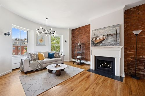 apt-4-1 Worcester Sq, Boston, MA, 02118-2912 | Card Image