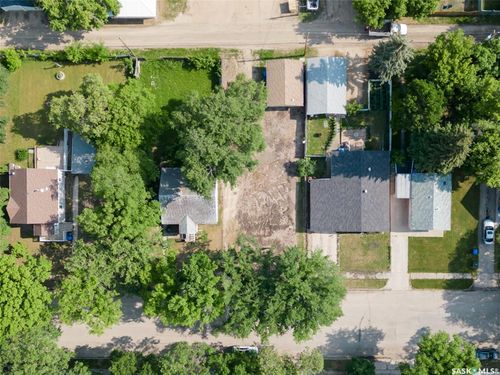 214 Stovel Ave E, Melfort, SK, S0E1A0 | Card Image