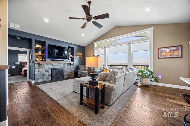 5886 Whispering Hills Dr, House other with 4 bedrooms, 3 bathrooms and 4 parking in Marsing ID | Image 10