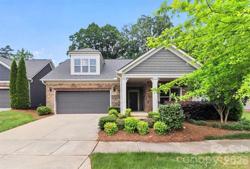 7933 Parknoll Dr, Huntersville, NC, 28078-9343 | Card Image