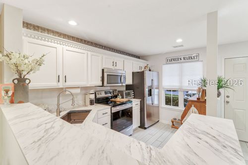 258 North Cir, Bluffton, SC, 29910-5144 | Card Image