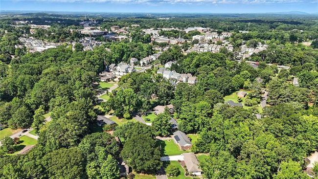 184 Cold Creek Dr, House other with 3 bedrooms, 2 bathrooms and 5 parking in Alpharetta GA | Image 37
