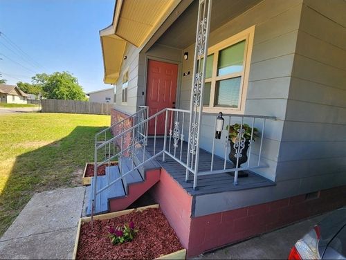 2421 N Prospect Ave, Oklahoma City, OK, 73111-3038 | Card Image