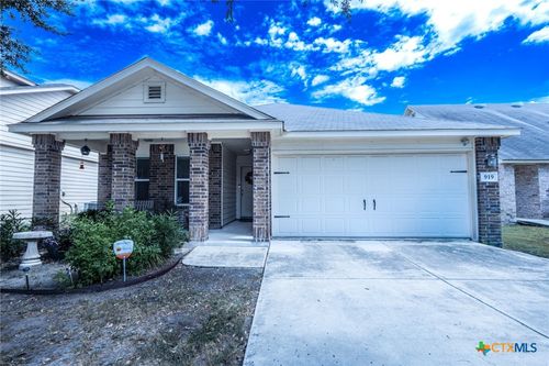 919 Karah, New Braunfels, TX, 78130-9130 | Card Image