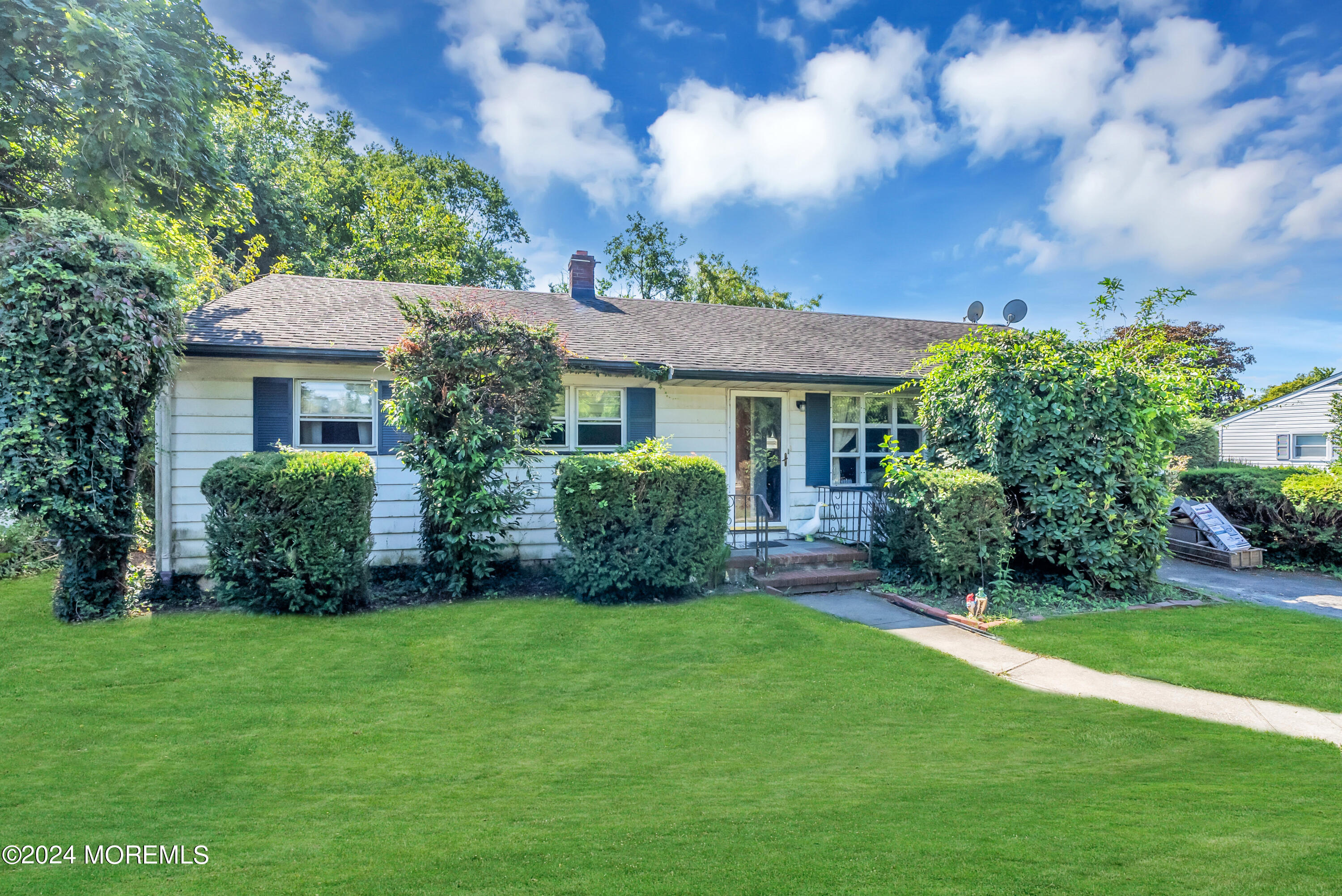 Aldrich Rd, Howell, NJ 07731