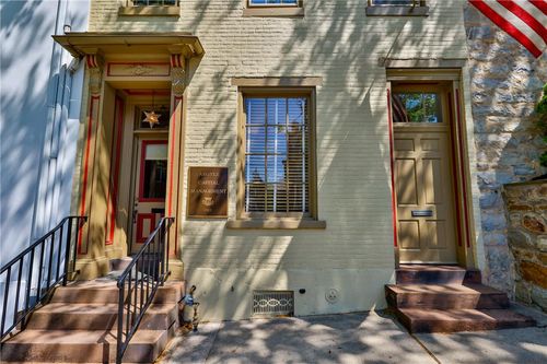 72 W Market, Bethlehem City, PA, 18018 | Card Image