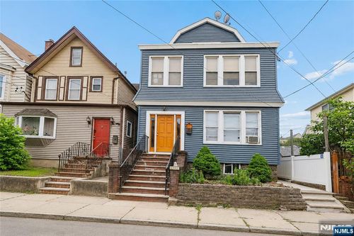 605 Central Ave, Harrison, NJ, 07029-1216 | Card Image