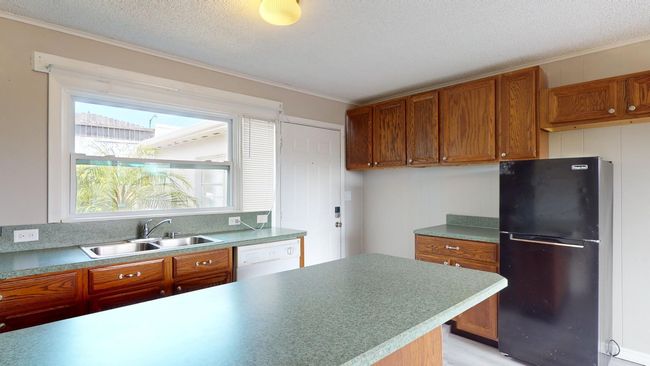 2317 N Cocoa Blvd, Home with 4 bedrooms, 4 bathrooms and 4 parking in Cocoa FL | Image 17