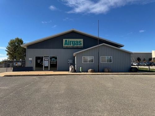 1573 Filmore Ave, Cadillac, MI, 49601-1123 | Card Image