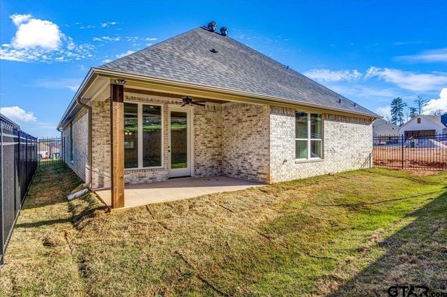9256 Villas Ct, House other with 4 bedrooms, 2 bathrooms and null parking in Tyler TX | Image 44