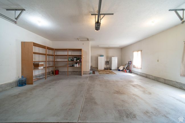 1416 E Valley View Dr, House other with 4 bedrooms, 3 bathrooms and null parking in Wellington UT | Image 43