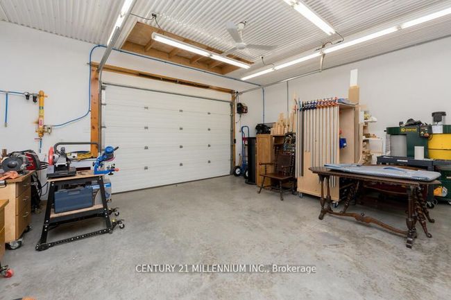 1264 Olde Base Line Rd, House other with 3 bedrooms, 2 bathrooms and 10 parking in Terra Cotta ON | Image 36