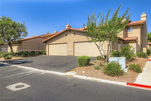 4015 Delos Dr, Las Vegas, NV, 89103-2536 | Card Image