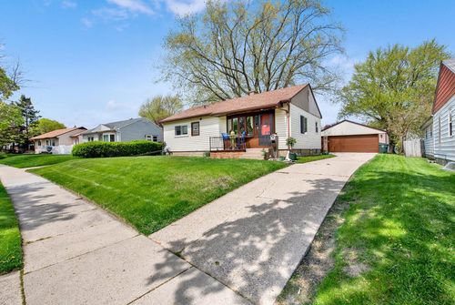 3438 E Denton Avenue, Saint Francis, WI, 53235 | Card Image