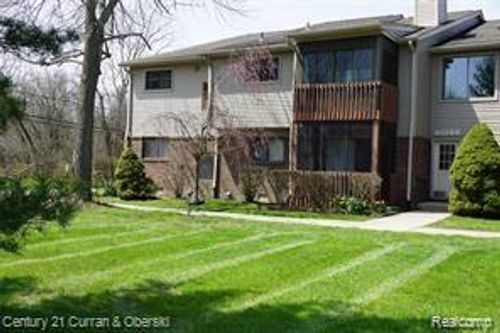 47-10244 Nancys Blvd, Grosse Ile, MI, 48138-2184 | Card Image