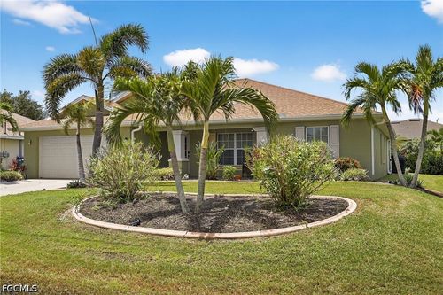 216 Nw 29th Ave, Cape Coral, FL, 33993-8920 | Card Image