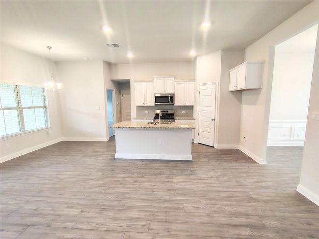5 Keystone Ct, House other with 4 bedrooms, 2 bathrooms and 2 parking in Angleton TX | Image 5