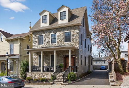 66 S Hamilton St, DOYLESTOWN, PA, 18901-4215 | Card Image