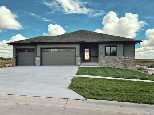 204 18th St Se, Le Mars, IA, 51031-8834 | Card Image