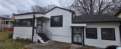 208 23rd Street Ensley, Birmingham, AL, 35218-1840 | Card Image