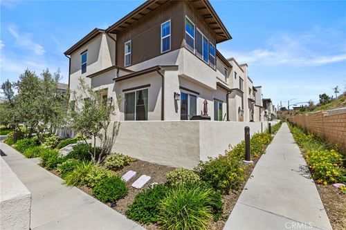 2098 Bluestone Cir, Chula Vista, CA, 91913-4000 | Card Image