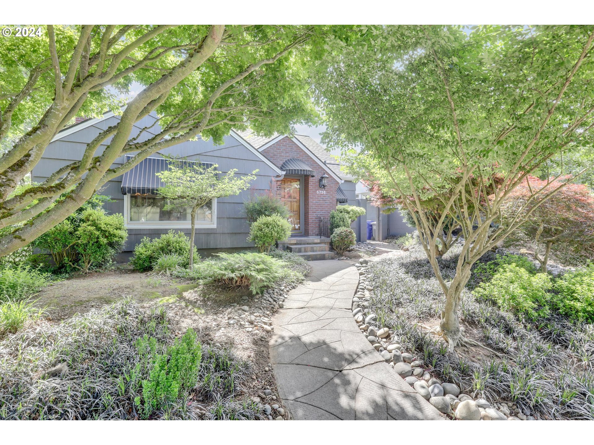 32nd Pl, Portland, OR 97211
