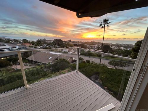 27-640 W Solana Cir, Solana Beach, CA, 92075 | Card Image