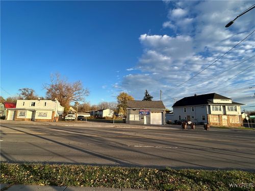 1113 Harlem Road, Cheektowaga, NY, 14227 | Card Image