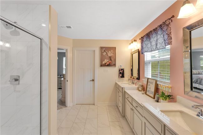 205 Regency Dr, House other with 5 bedrooms, 3 bathrooms and 2 parking in Eighty Four PA | Image 27