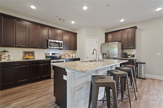 85 James Dr, House other with 4 bedrooms, 3 bathrooms and null parking in Richmond Hill GA | Image 8