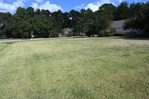 00000 W Shore Dr, Willis, TX, 77318 | Card Image