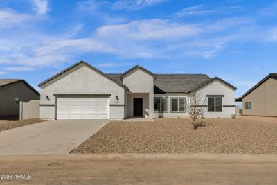 13603 S Durango Road, House other with 3 bedrooms, 2 bathrooms and null parking in Arizona City AZ | Image 1