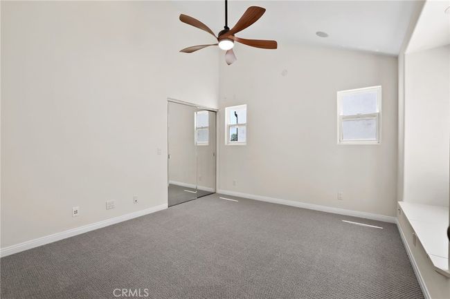 326 6 Th St, House other with 4 bedrooms, 5 bathrooms and 2 parking in Huntington Beach CA | Image 32
