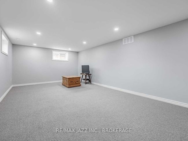416 Annapolis Ave, House other with 3 bedrooms, 2 bathrooms and 2 parking in Oshawa ON | Image 22