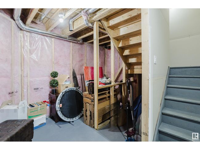 1109 176 St Sw, Home with 3 bedrooms, 3 bathrooms and 4 parking in Edmonton AB | Image 38