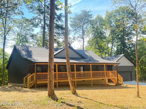 1400 Timber Trl, Newport, TN, 37821-6940 | Card Image