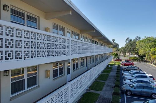 apt-319-8101 11th St N, ST PETERSBURG, FL, 33702-4178 | Card Image